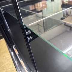 木製 和風カウンター ガラスショーケース付き 収納棚ありの画像