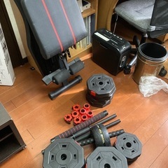 トレーニング機器
