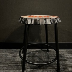 アルミ椅子の画像