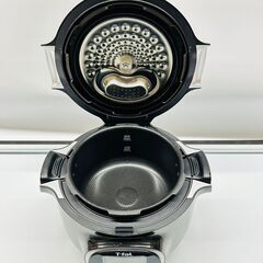 【ジモティー特別価格】T-fal クックフォーミー3L CY8708JP 電気圧力鍋 付属品有/8Jの画像