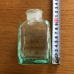 おしゃれ雑貨　ガラス瓶の画像