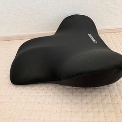 ほぼ未使用　腰サポーター椅子クッションの画像