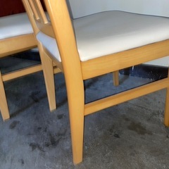 ♦︎お引渡し完了 ¥3,500♦︎【早い者勝ち！美品】★ダイニングチェア 2脚★しっかりとした作り★座面へたり無し。設置後、着座は数回ですの画像