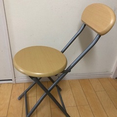 木製折りたたみ背付きチェア