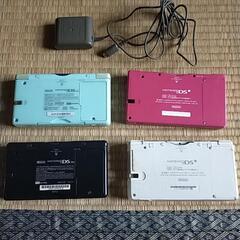 Nintendo　DS(4個とソフト付き)の画像
