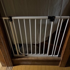 受取者決まりました！ベビーゲート　白