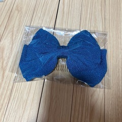 着物、袴などを着た際につける髪飾り