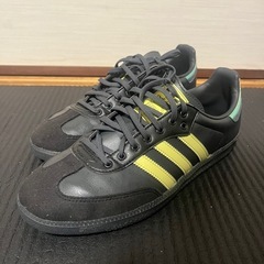 希少　adidas  サンバ　28.5