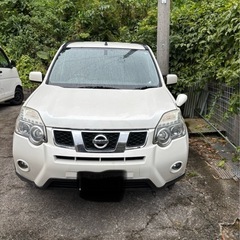 日産　エクストレイル