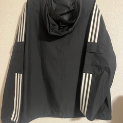 adidas ナイロンジャケット　Lサイズの画像