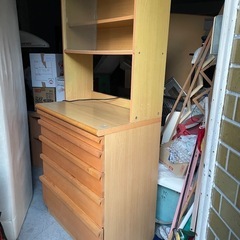 収納家具の画像