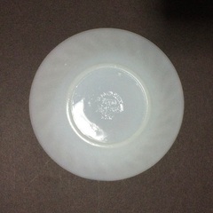 FIRE KING ファイヤーキング　ホワイトスワール　小皿の画像
