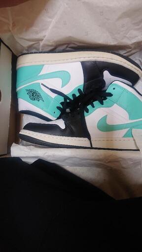 スニーカー NIKE AIR JORDAN 1 MID \