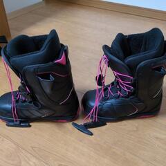 スノーボードブーツ 女性用 23.5cmの画像