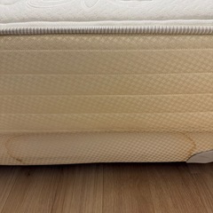 キングサイズベッドの画像