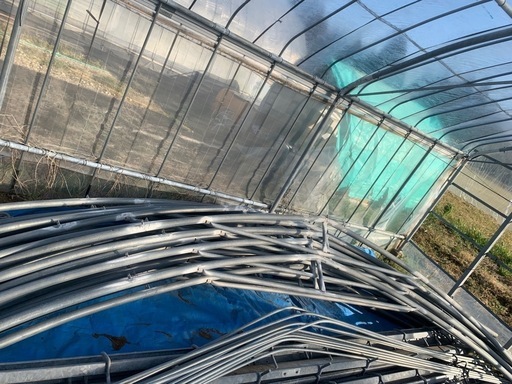 ビニールハウス<主骨アーチ一本4550円 ビニールハウス<主骨アーチ一本4550円