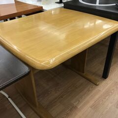 ★ジモティ割あり★ ニトリ　ダイニングテーブル　 ブラウン H7...