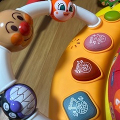 アンパンマンジャンパーの画像