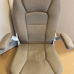 オフィスチェアの画像