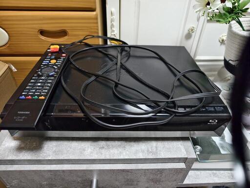ブルーレイ レコーダー　東芝 REGZA　RD-BZ810