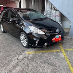 希少三列シート　プリウスαの画像