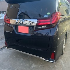 トヨタアルファードの画像