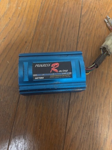 ズーマー　ロンホイカスタム　AF58　デイトナ青箱CDI　千葉県より　配達可能！ プログレス・レーシングCDI ZOOMER（'01～'07/9）｜株式会社デイトナ