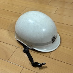 峰塚中学校 自転車ヘルメットの画像