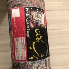 ペルシャ絨毯？ラグの画像