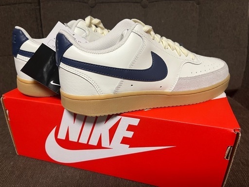 新品NIKEナイキ　コートビジョン　LO 8