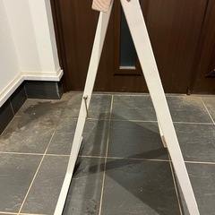 イーゼルの画像