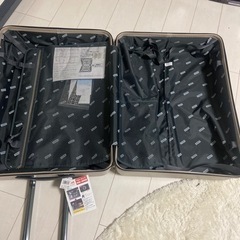 キャリーケース　取引中の画像