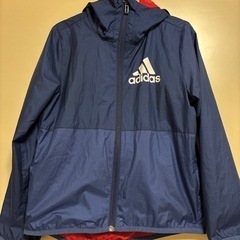 adidas ウィンドブレーカー　120