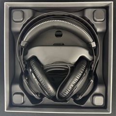 HYPERX CLOUD REVOLVER 7.1ヘッドセットの画像
