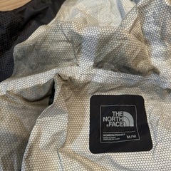 【The North Face】女性用ナイロンジャケットの画像