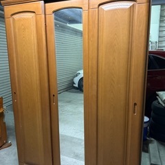 無料引き取り！大川家具　洋服タンス　　