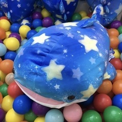 【未使用品】星空じんべたんでかＢＩＧ ジンベエザメ、ぬいぐるみの画像