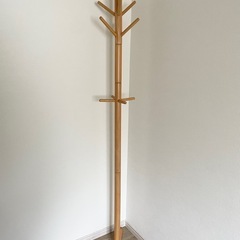 木製ハンガー掛け