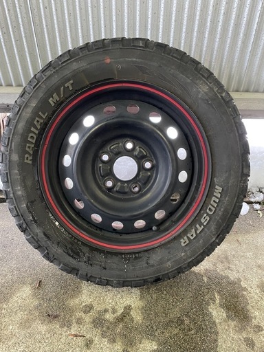 マッドタイヤ＆スチールホイール15インチ