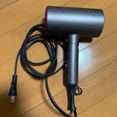 ヘアドライヤー