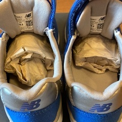 【新品・未使用・箱付】New Balance YV996BL3スニーカー19.5の画像
