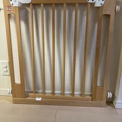 木製ベビーゲート