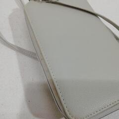 ジャーナルスタンダード　サコッシュの画像