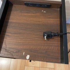 サイドテーブルの画像
