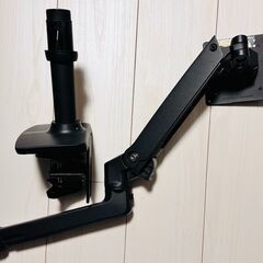 【売ります】ERGOTRON エルゴトロン LX デスク モニターアームの画像