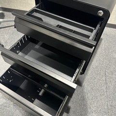 【掲載本日2/26まで】【複数個値引き相談可能‼︎】オフィスワゴン袖机flexispotの画像