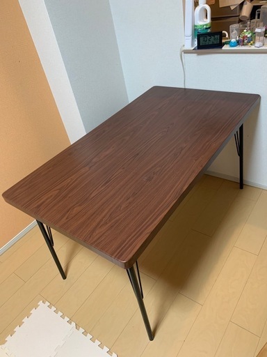 格安でお譲りします　ダイニングテーブル