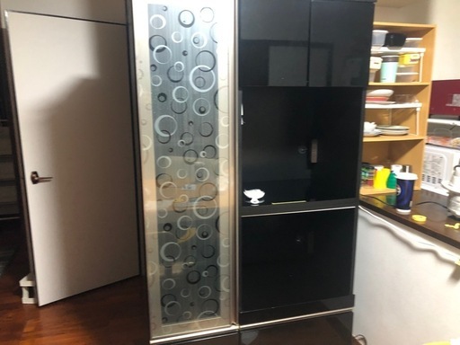 お洒落な食器棚