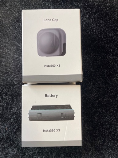 Ｉ nsta360Ｘ3予備バッテリー、自撮り棒他セット