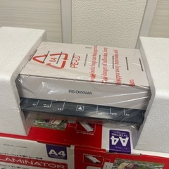 未使用品　アイリスオーヤマ ラミネーター LTA42E 折りたたみ式大型トレー　の画像